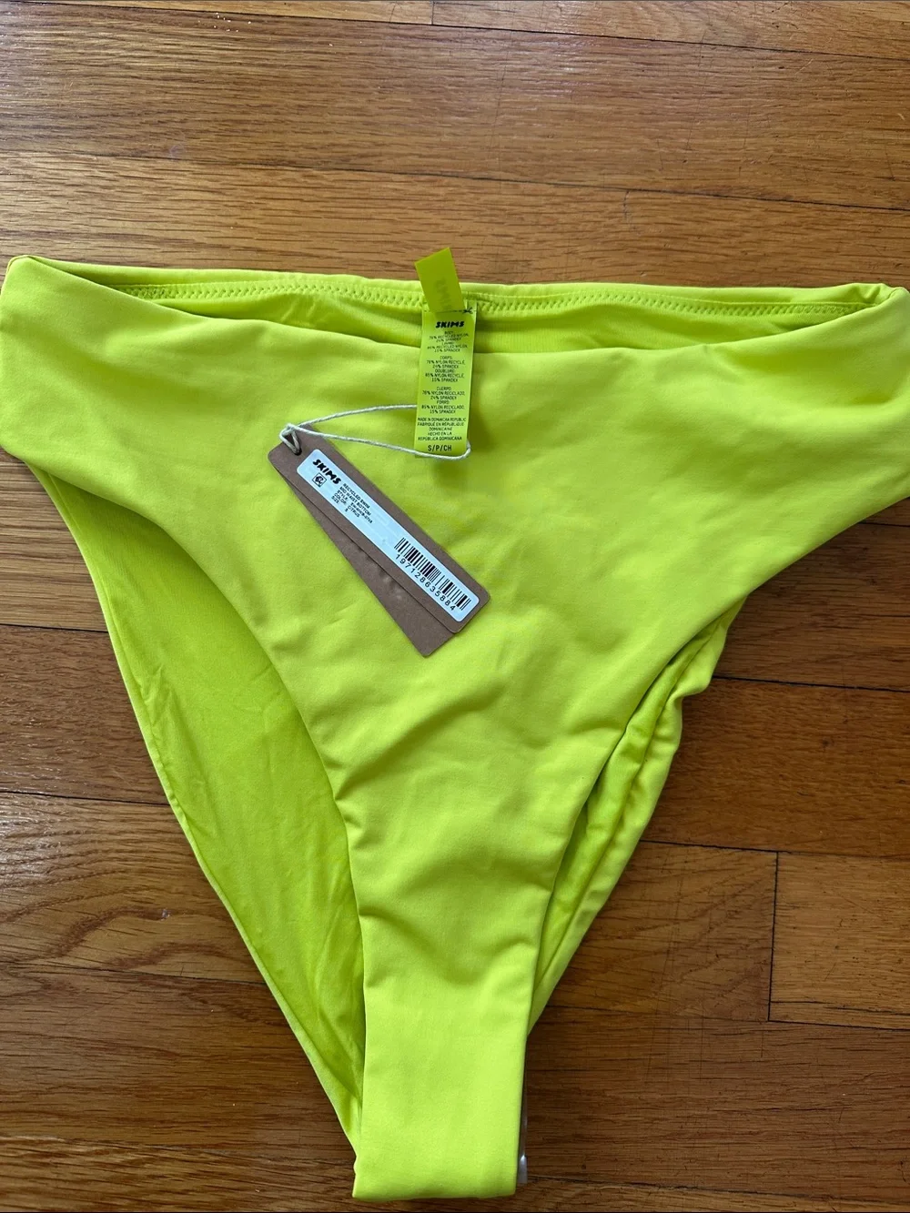 SKIMS citrus High waist Swim Bottoms Women's size small, BNWT